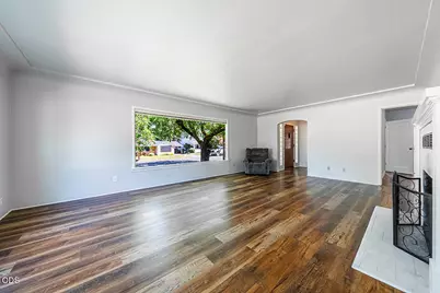 736 NW 3rd Street, Grants Pass, OR 97526 - Photo 9
