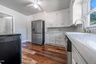 736 NW 3rd St, Grants Pass, OR 97526 - Photo 21