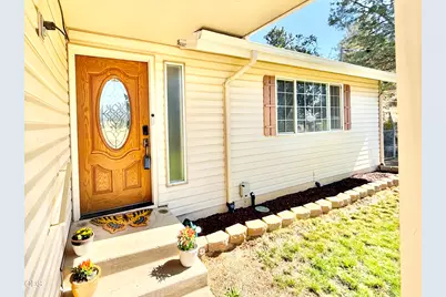 14413 Highway 66, Klamath Falls, OR 97601 - Photo 9