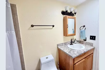 14413 Highway 66, Klamath Falls, OR 97601 - Photo 19