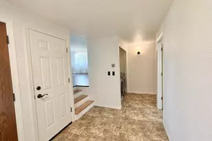 14413 Hwy 66, Klamath Falls, OR 97601 - Photo 7