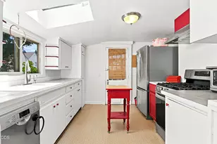 508 N Main St, Ashland, OR 97520 - Photo 9