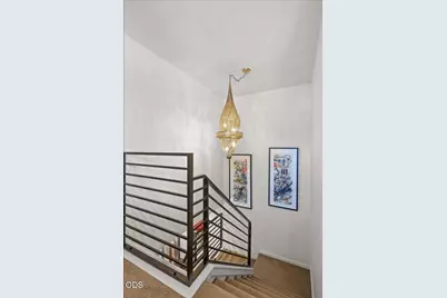 39 N Mountain Avenue, Ashland, OR 97520 - Photo 17