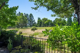 232 Island Pointe Dr, Medford, OR 97504 - Photo 33