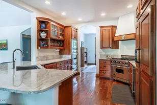 232 Island Pointe Dr, Medford, OR 97504 - Photo 7