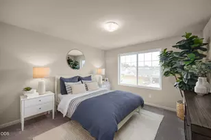 20675 NE Town Dr Dr, Bend, OR 97701 - Photo 17