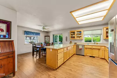 181 Jo Creek Place, Merlin, OR 97532 - Photo 23