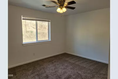 2470 Herrington Way, Medford, OR 97504 - Photo 25