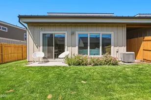 3622 SW Badger Ave, Redmond, OR 97756 - Photo 35
