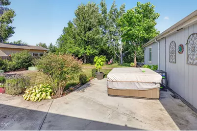 2680 Elliott Avenue, Medford, OR 97501 - Photo 13