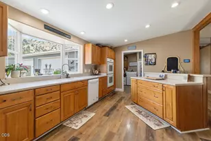 11453 Hill Rd, Klamath Falls, OR 97603 - Photo 23