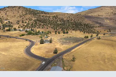 11453 Hill Road, Klamath Falls, OR 97603 - Photo 71