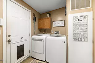 11453 Hill Rd, Klamath Falls, OR 97603 - Photo 35