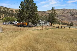 11453 Hill Rd, Klamath Falls, OR 97603 - Photo 75