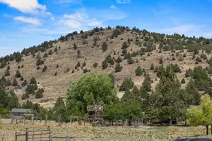 11453 Hill Rd, Klamath Falls, OR 97603 - Photo 41