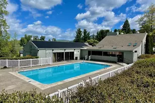 2446 Heritage Way, Medford, OR 97504 - Photo 33