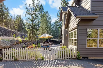3193 NW Colonial Drive, Bend, OR 97703 - Photo 27
