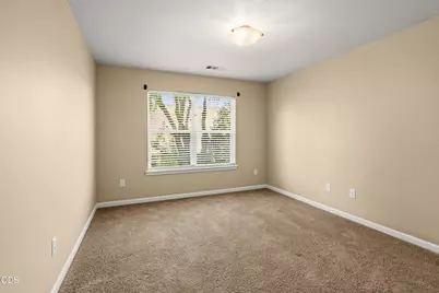 657 Spring Valley Drive, Medford, OR 97501 - Photo 27