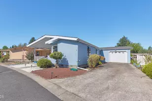 1865 Tamarac Ln, Grants Pass, OR 97527 - Photo 39