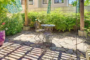 400 Allison St, Ashland, OR 97520 - Photo 51