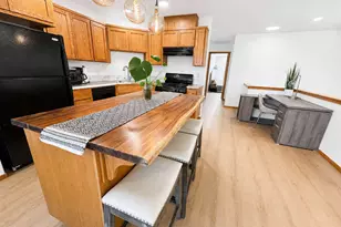61379 Sally Ln, Bend, OR 97702 - Photo 5