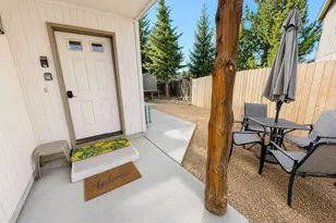 61379 Sally Ln, Bend, OR 97702 - Photo 19