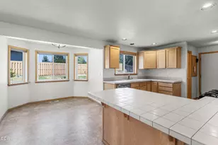3672 SW Volcano Ave, Redmond, OR 97756 - Photo 21