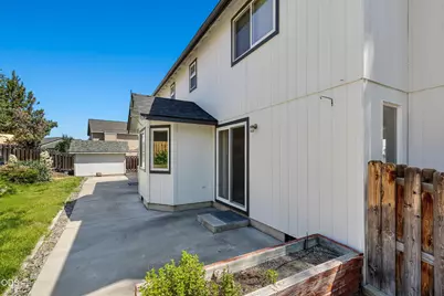 3672 SW Volcano Avenue, Redmond, OR 97756 - Photo 9