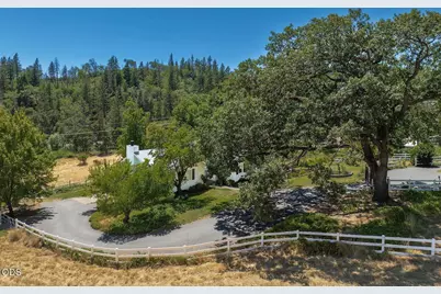 1361 Oxyoke Road, Grants Pass, OR 97526 - Photo 39