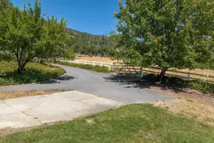 1361 Oxyoke Rd, Grants Pass, OR 97526 - Photo 41
