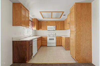 11 Devonwood Court, Eagle Point, OR 97524 - Photo 13