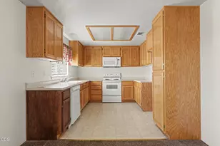 11 Devonwood Ct, Eagle Point, OR 97524 - Photo 13
