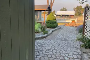 4565 NW Gerke Rd, Prineville, OR 97754 - Photo 3