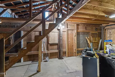 17812 Old Wood Road, Bend, OR 97707 - Photo 19
