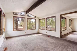 64699 McGrath Rd, Bend, OR 97701 - Photo 7