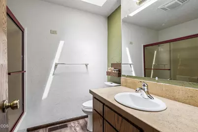 64699 McGrath Road, Bend, OR 97701 - Photo 19