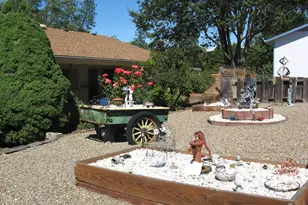 720 Brookside Cir, Rogue River, OR 97537 - Photo 3