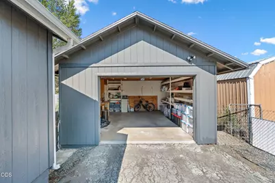 3634 Flint Street, Klamath Falls, OR 97601 - Photo 25