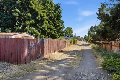 1711 SW 17th Street, Redmond, OR 97756 - Photo 37