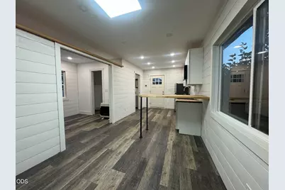 1762 Main Street, Klamath Falls, OR 97601 - Photo 3