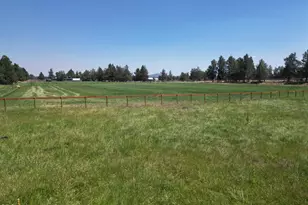 69175 Holmes Rd, Sisters, OR 97759 - Photo 37