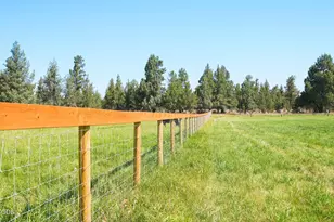69175 Holmes Rd, Sisters, OR 97759 - Photo 45