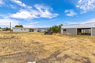 2806 Front St, Malin, OR 97632 - Photo 31