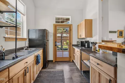 17075 Pasadena Road, Bend, OR 97707 - Photo 57