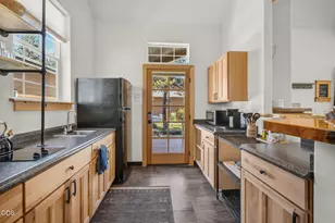 17075 Pasadena Rd, Bend, OR 97707 - Photo 57