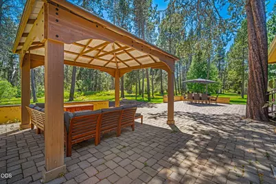 17075 Pasadena Road, Bend, OR 97707 - Photo 37