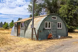 2740 Front St, Malin, OR 97632 - Photo 27
