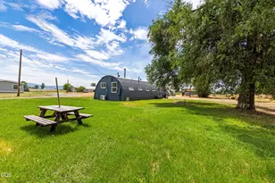 2740 Front St, Malin, OR 97632 - Photo 5