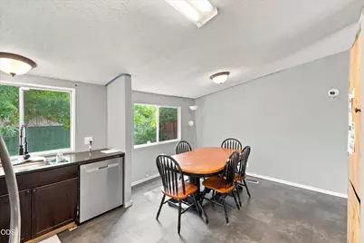 222 Meadow Lane, Eagle Point, OR 97524 - Photo 13