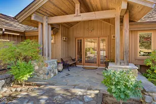 2459 Little Applegate Rd, Jacksonville, OR 97530 - Photo 9